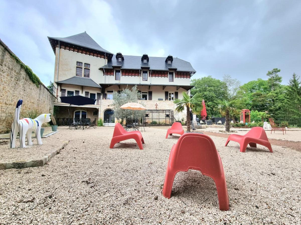 Le Manoir- Cluny Bed and Breakfast Eksteriør billede
